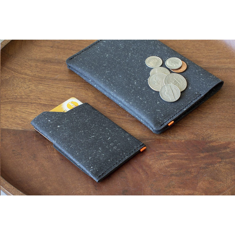 Recycled leather cardholder Kartenhalter